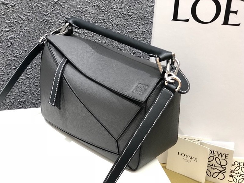 21AW新作ロエベ パズルバッグ スーパーコピー トリカラー ショルダーバッグ lob61267激安送料無料