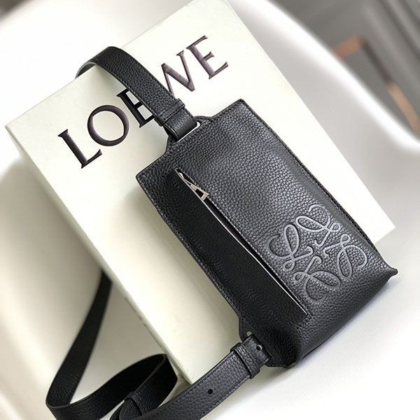 超話題!ロエベ ショルダーバッグ 偽物 log37138通販