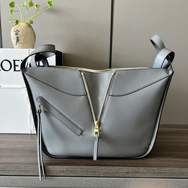 ロエベ ハンモック コピー Hammock Small Bag Lapistal スペチアーレ lol37678通販