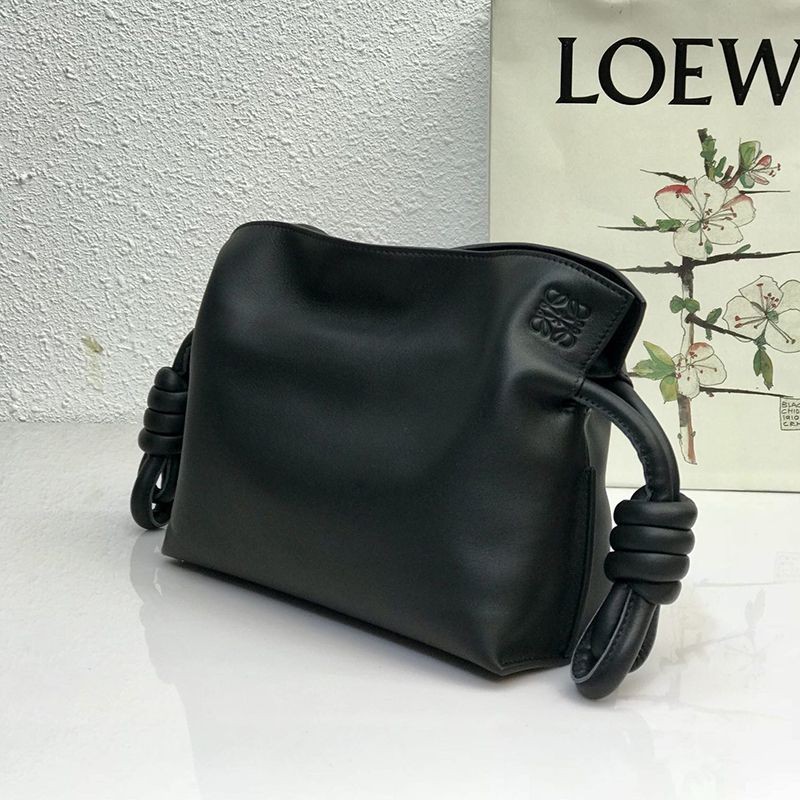 日本未入荷新作★ロエベ コピー★フラメンコ クラッチ ミニ ナパ カーフスキン lom42588激安送料無料