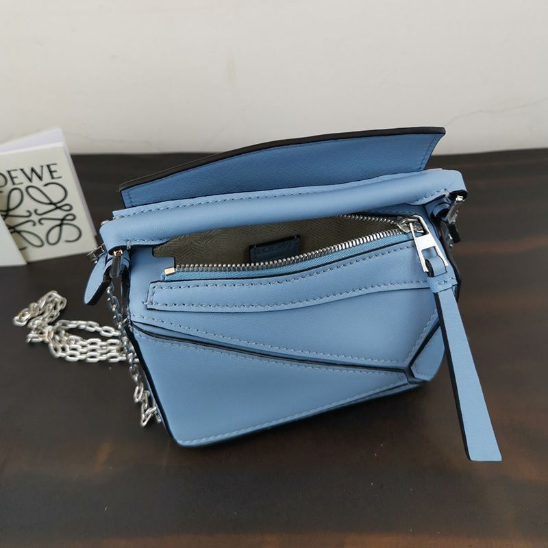 ★日本!!人気！ロエベ★クラシッパズルナノバッグ 偽物★Puzzle nano bag lon54783通販