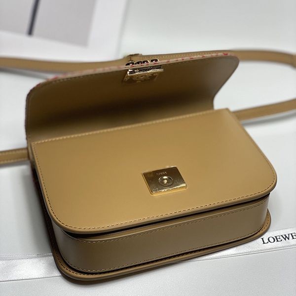 超限定♪ロエベ アナグラム コピージャカード ショルダーバッグ loq14717最高級