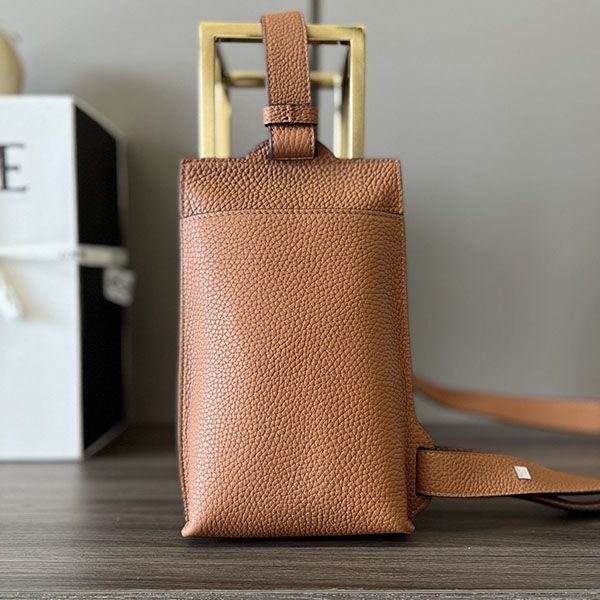 ☆超人気☆ロエベ ショルダーバッグ コピー loq27477N級品