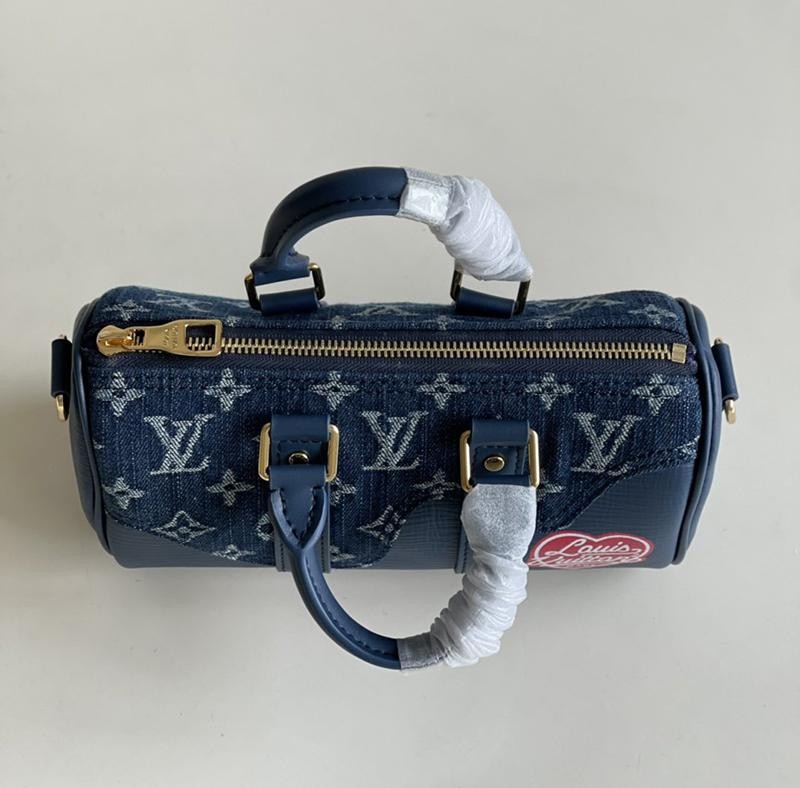 人気No1ルイヴィトン キーポルバンドリエール コピー ボストンバッグ LVxNIGO モノグラム最高級