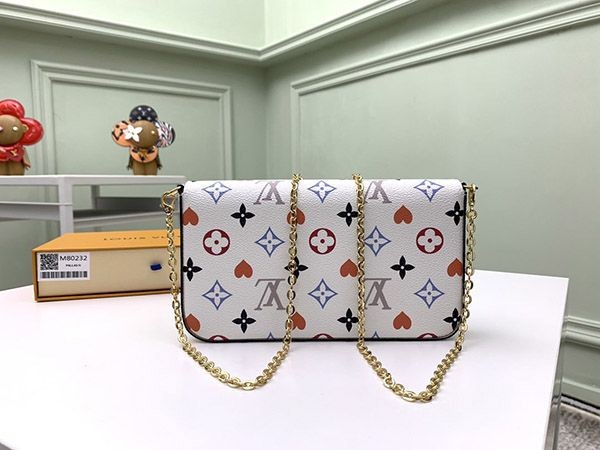 ルイヴィトン ショルダーバッグ コピー☆モノグラム ポシェット フェリシー ゲーム オンLV20212代引きを販売