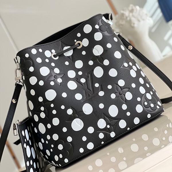 ルイヴィトン × 草間彌生 偽物 LV × YK ネオノエ MM M21753最高級