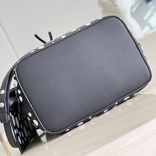 ルイヴィトン × 草間彌生 偽物 LV × YK ネオノエ MM M21753N級品