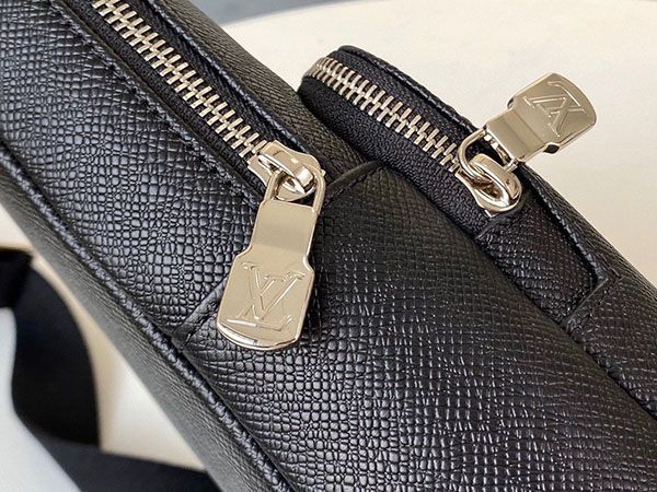 人気◆ルイヴィトン スリングバッグ コピー◆タイガ アヴェニュー M30443N級品