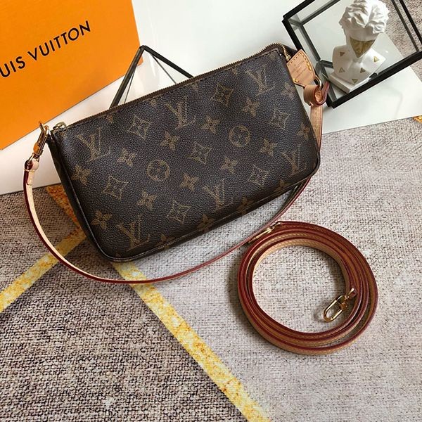 【奇跡の再入荷！即発送】ルイヴィトン ショルダーバッグ コピー モノグラム ポシェット アクセソワール バッグ M40712
