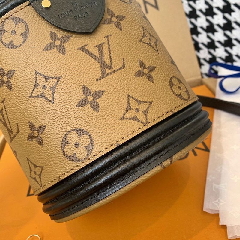 ★関税/送料込★ルイヴィトン コピー カンヌ モノグラムリバース バッグ M43986人気