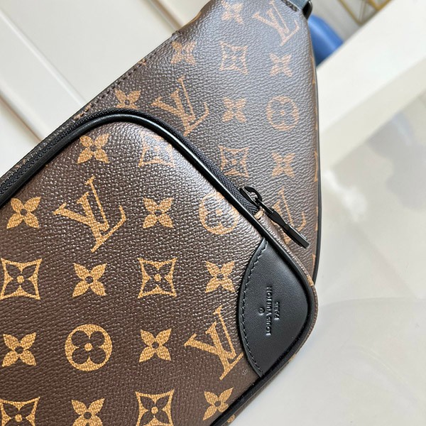 超話題!ルイヴィトン クリストファーベルトバッグ 偽物 M45337通販
