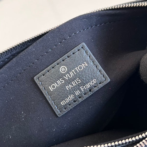 【信用第一】LV × YK コピー ミュルティポシェットアクセソワール M46410品質保証