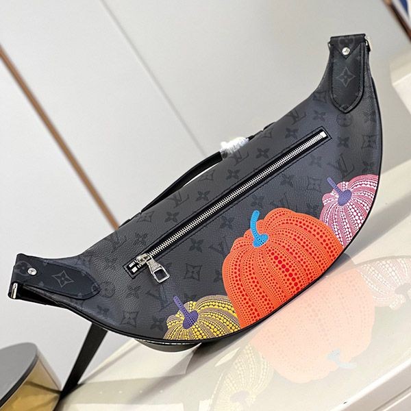 一目惚れ♪ルイヴィトン × 草間彌生 ボディバック コピー ショルダーバッグ M46436激安送料無料