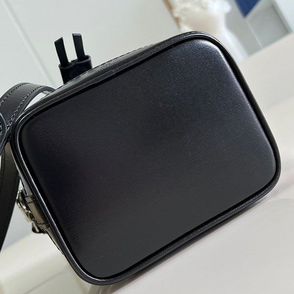 ルイヴィトン ナノノエ ショルダーバッグ 偽物 M46449N級品