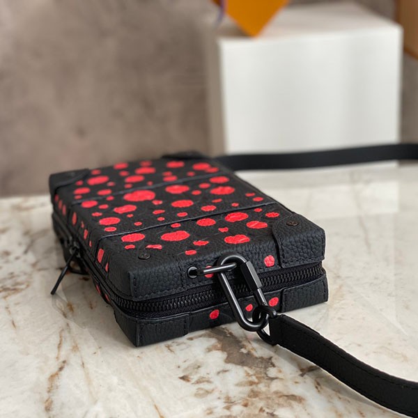 ルイヴィトン 偽物 × 草間彌生 LV × YK ソフトトランク･ウォレット M81905激安送料無料