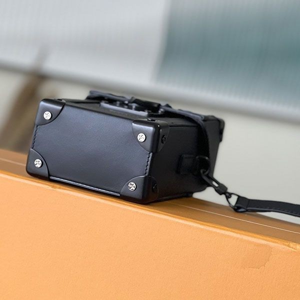 入手困難ルイヴィトン トランク ショルダーバッグ スーパーコピー M82077高い品質