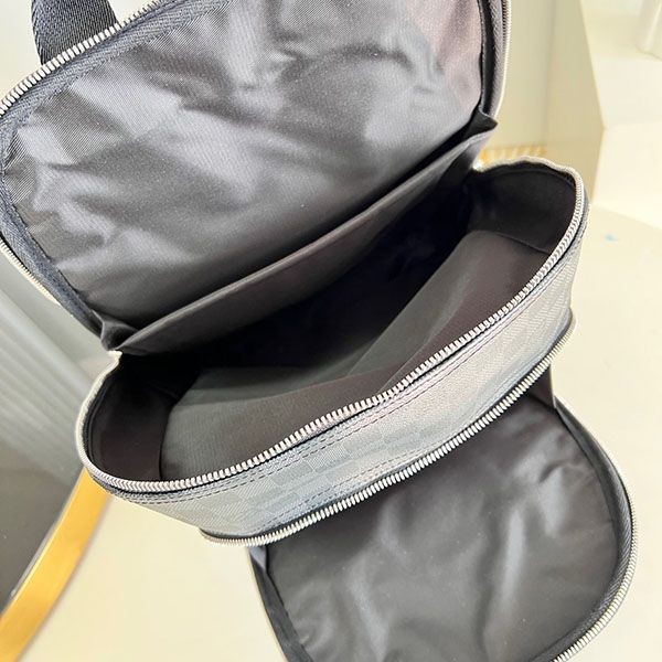 入手困難ルイヴィトン メンズ バックパック コピー ミカエル ダミエ N58024人気