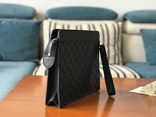 人気 ルイヴィトン クラッチバック 偽物 スタンド ポーチ ダミエ N60450通販