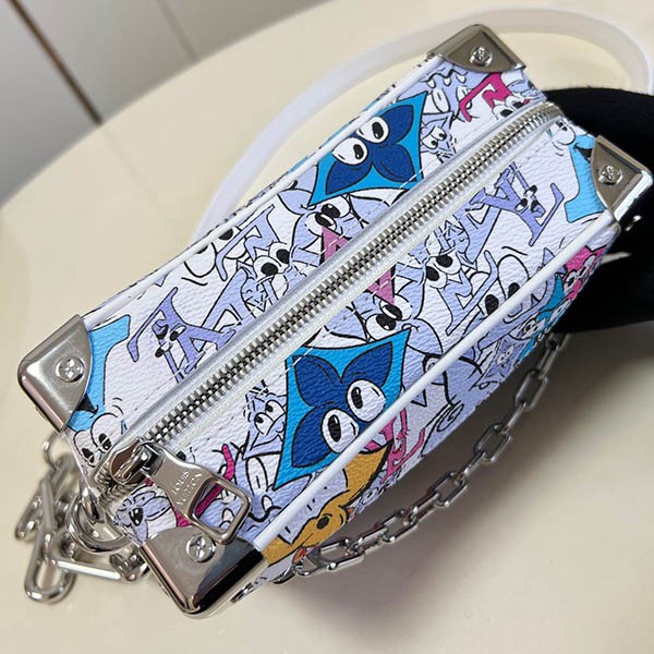 希少 ルイヴィトン 偽物 ミニ・ソフトトランク ショルダーバッグ vub38671N級品