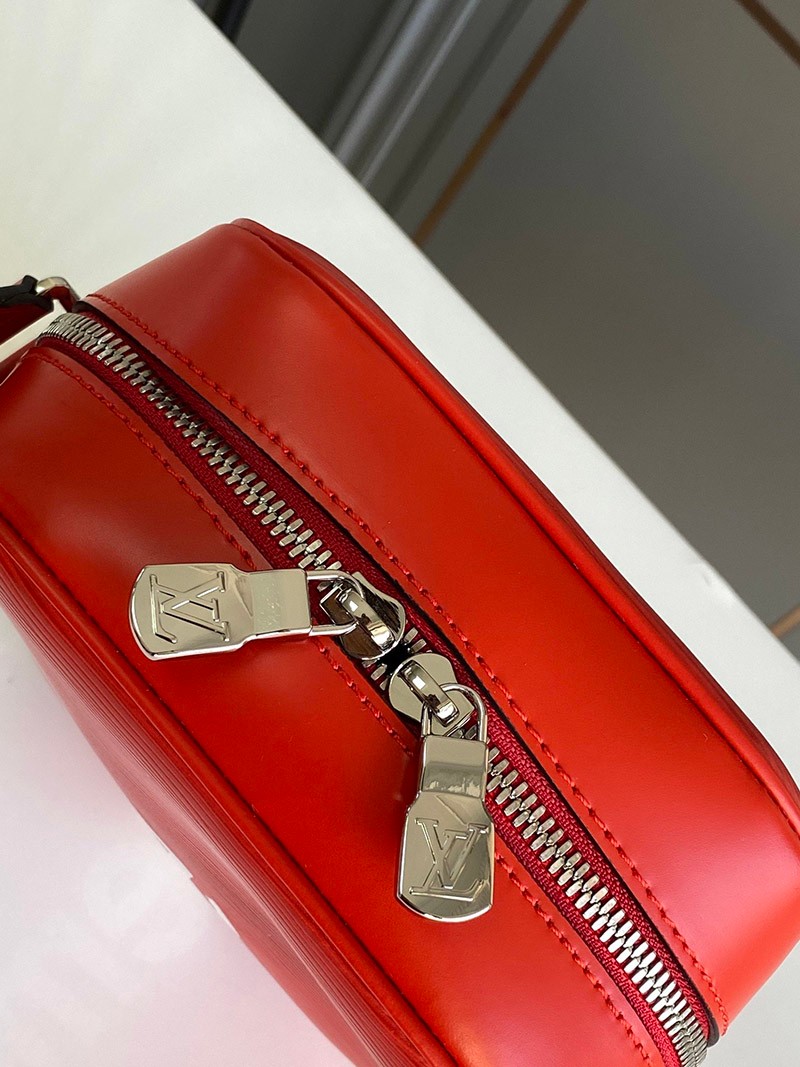21-22AW 新作 シュプリーム ​ルイヴィトン ショルダーバッグ 偽物 Leather Danube PM Shoulder Bag Red 赤 vue71778N級品