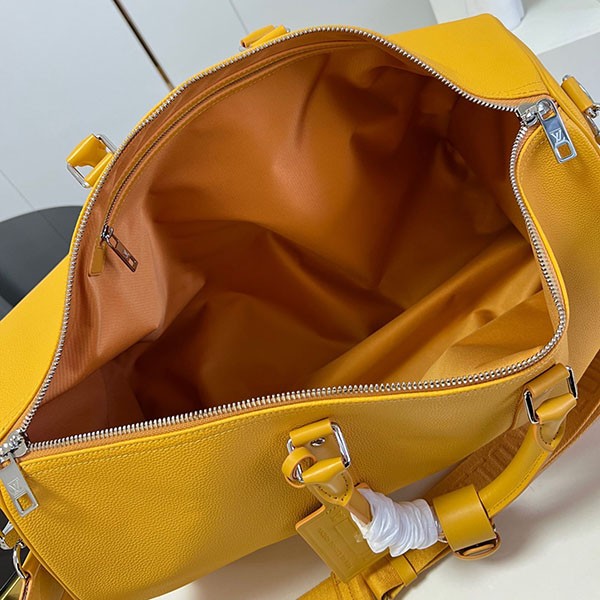 人気No1 ルイヴィトン キーポルバンドリエール 50 偽物 vuf52832代引きを販売