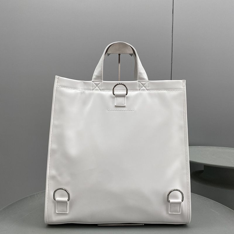 目を惹くカラーエムエムシックス コピー トートバッグ 3way ショルダーバッグ Mat16909激安送料無料