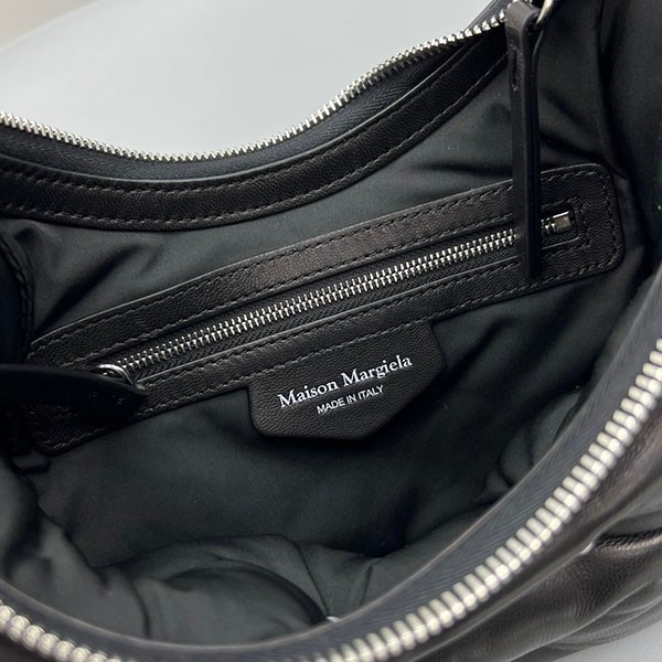 メゾン マルジェラ「グラム スラム」 ホーボー コピー スモール SB3WG0024P4300T8013代引きを販売