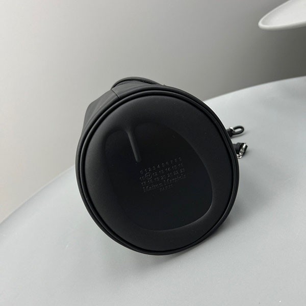 送料込 メゾン マルジェラ「タビ」バケットバッグ コピー ショルダーバッグ SB3WG0028P5025T8013激安送料無料