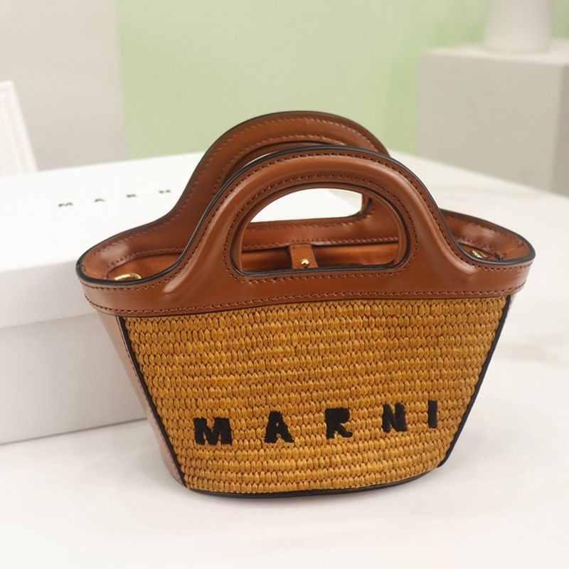 100%実物写真マルニ TROPICALIA マイクロ かごバッグ コピー マルニ ハンモックバッグ man33481N級品