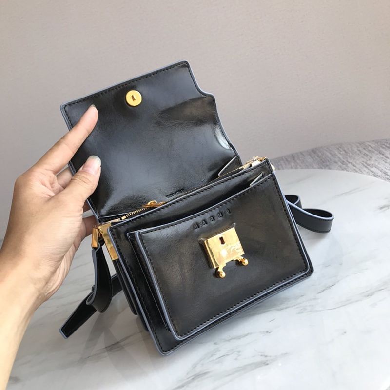 超希少！マルニ バッグ偽物 ☆trunk bag トランクバッグ コピー maw68725最高級