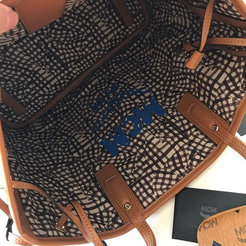 MCM コピー エムシーエム トートバッグ ヴィセトス Medium リバーシブル LIZショッパー mcb61935品質保証