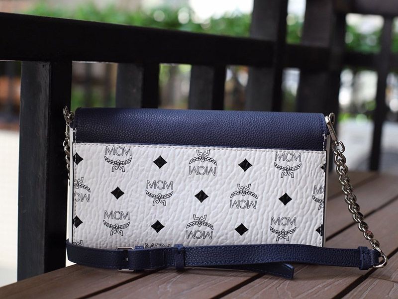 定番人気 MCM クロスボディ ショルダーバッグ コピー mcg44564高い品質