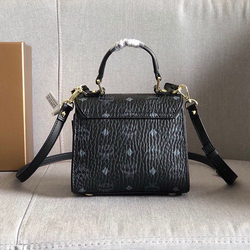 ☆超人気☆MCM Kelly ヘリテージ ヴィセトス サッチェルバッグ mci71104高い品質
