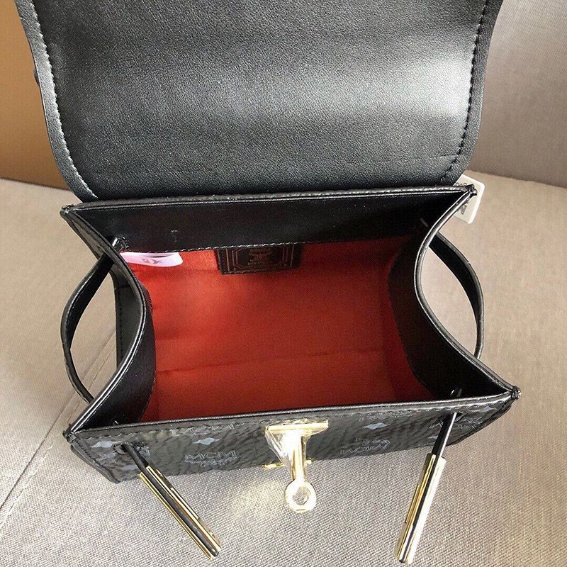 ☆超人気☆MCM Kelly ヘリテージ ヴィセトス サッチェルバッグ mci71104代引きを販売