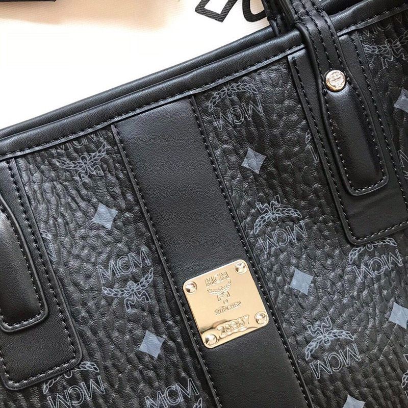 大人気！MCM エムシーエム トートバッグ コピー mcj02217代引きを販売