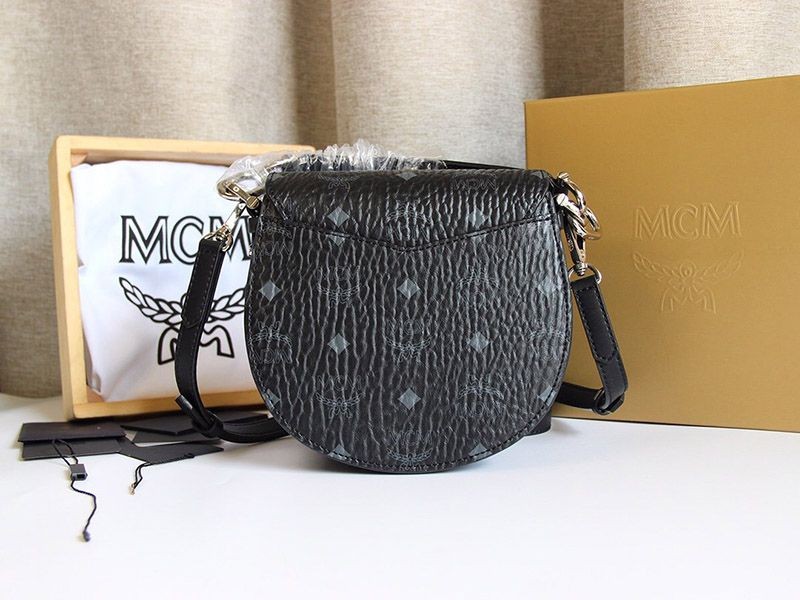 ★MCM コピー★エムシーエム バッグ  パトリシア ヴィゼトス レザーショルダーバッグ mcj79665激安送料無料