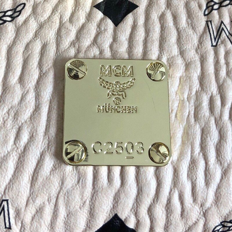 ☆MCM大人気Kelly コピーヘリテージ ヴィセトス サッチェルバッグ mcr22726N級品