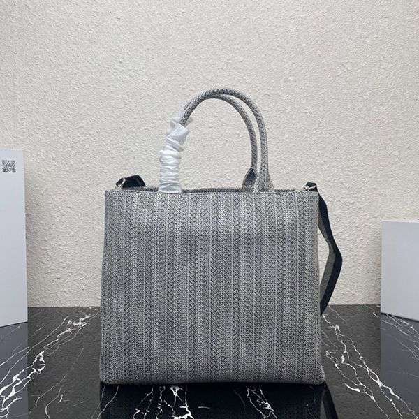 【人気】プラダ コピー に刺繍 トートバッグ 1BA341通販