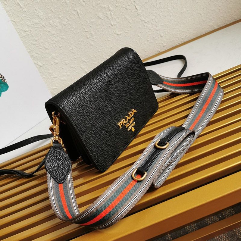 21AW sale /プラダレザーショルダーバッグ 【追跡付】 1BD102通販