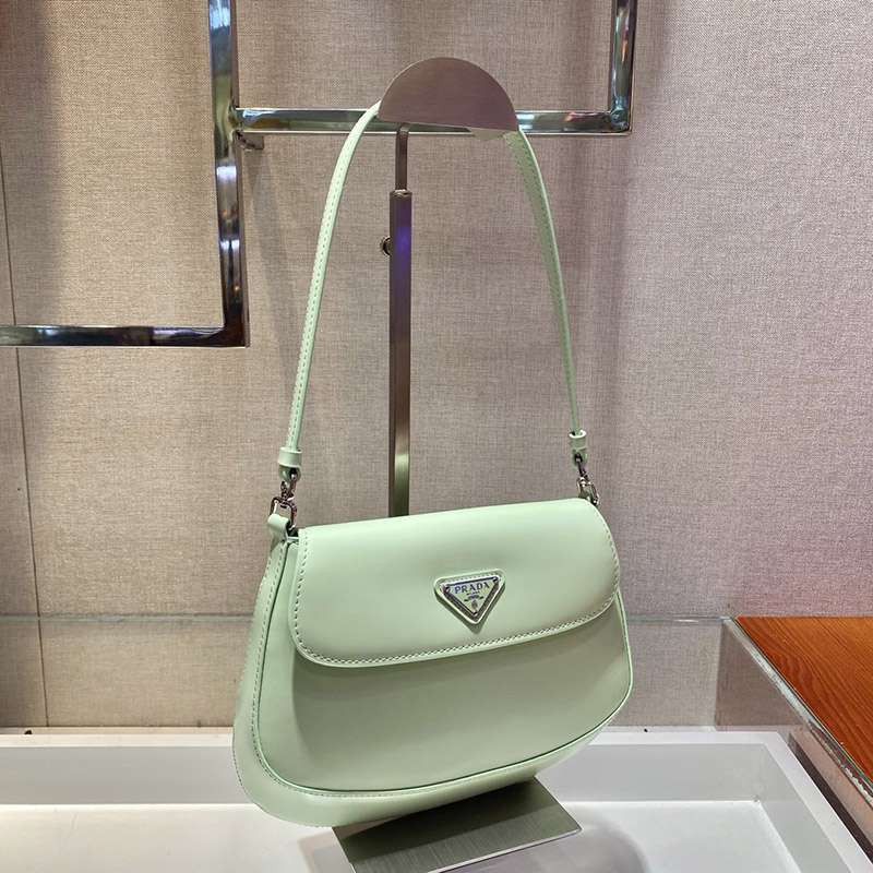 信用第一♪プラダ★フラップ付きクレオショルダーバッグ コピー送料込 pug57927高い品質