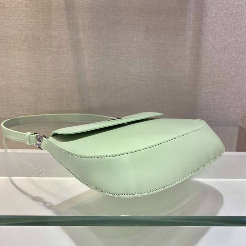 信用第一♪プラダ★フラップ付きクレオショルダーバッグ コピー送料込 pug57927最高級