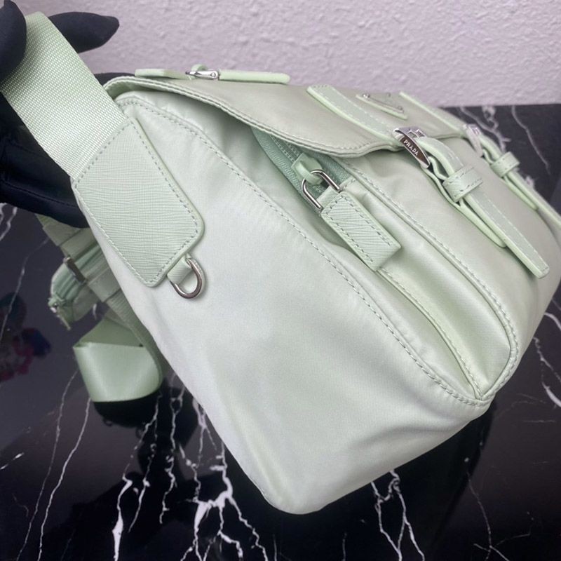 超話題!プラダ 軽量ナイロンショルダーバックスーパーコピー♪ puh65249高い品質