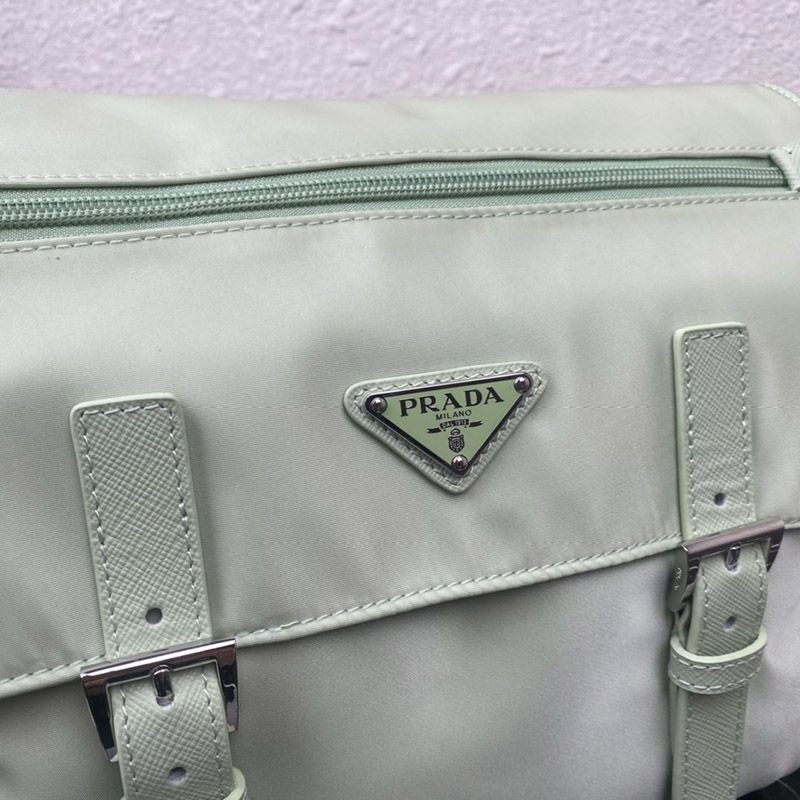 超話題!プラダ 軽量ナイロンショルダーバックスーパーコピー♪ puh65249最高級