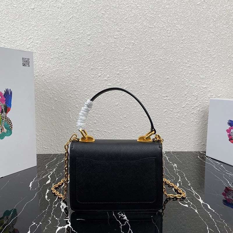 定番 新作限定 プラダ ショルダーバッグ コピー pux23331通販