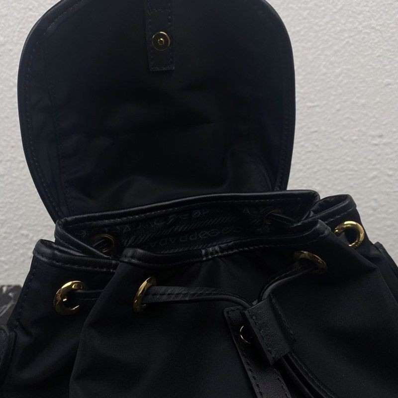 最高な材質 プラダ リュック偽物サック ナイロン /VELA NERO pui01359N級品