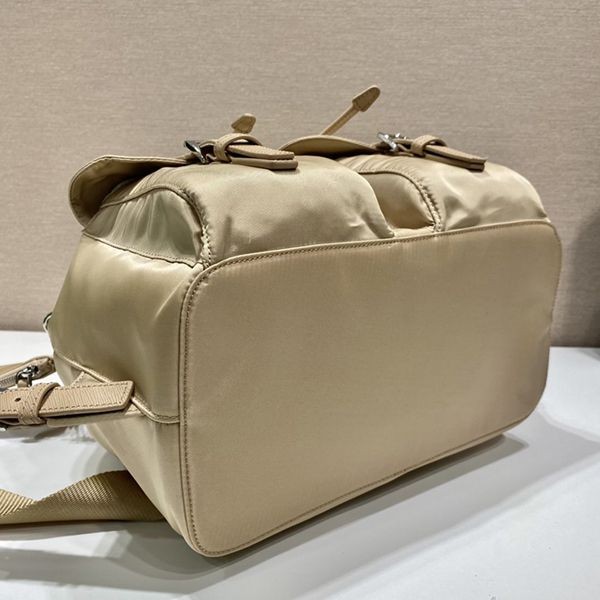 世界中で大人気♪プラダ Re-Nylon ミディアム バックパック コピー 1BZ811RV44F0F24高い品質