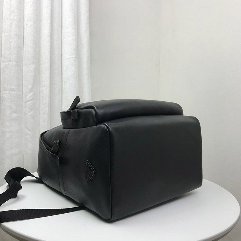 争奪戦 ブランドプラダ新作【ナイロンサフィアーノバックパック偽物】 puu08763高い品質