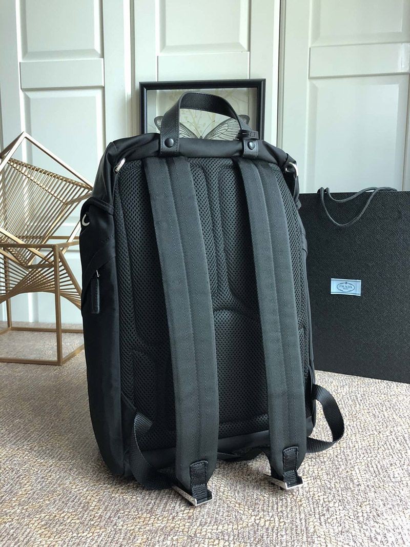 ★日本!!人気！プラダ メンズ バックパック コピー 2VZ135N級品