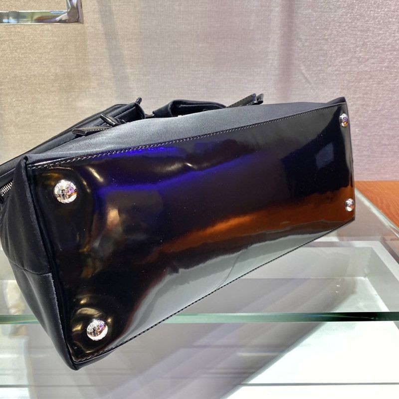 超話題!【プラダ】システム ナッパレザー パッチワーク トートバッグ偽物 pug82605N級品