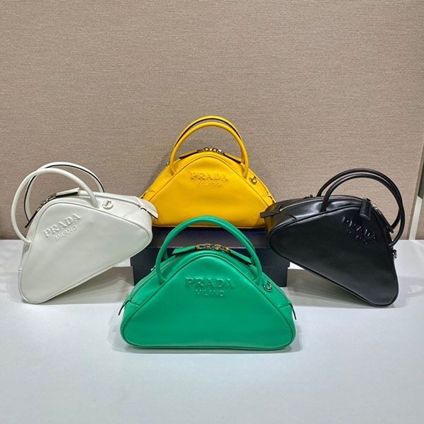争奪戦 プラダ レディース トップハンドルバッグ コピー puk49508代引きを販売
